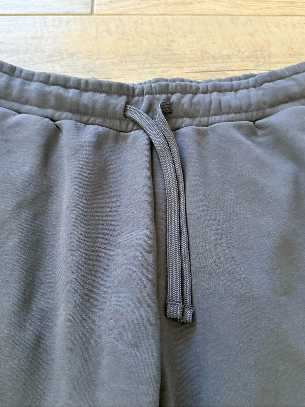 Zara Charcoal Drawstring Jogger Sweatpants with Cuffs - Picture 5 of 6